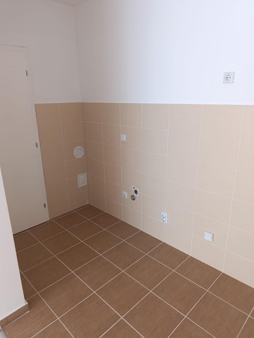 Slika 1 - U blizini Delte, Dvosoban stan na prodaju, 59m2, 117.941€